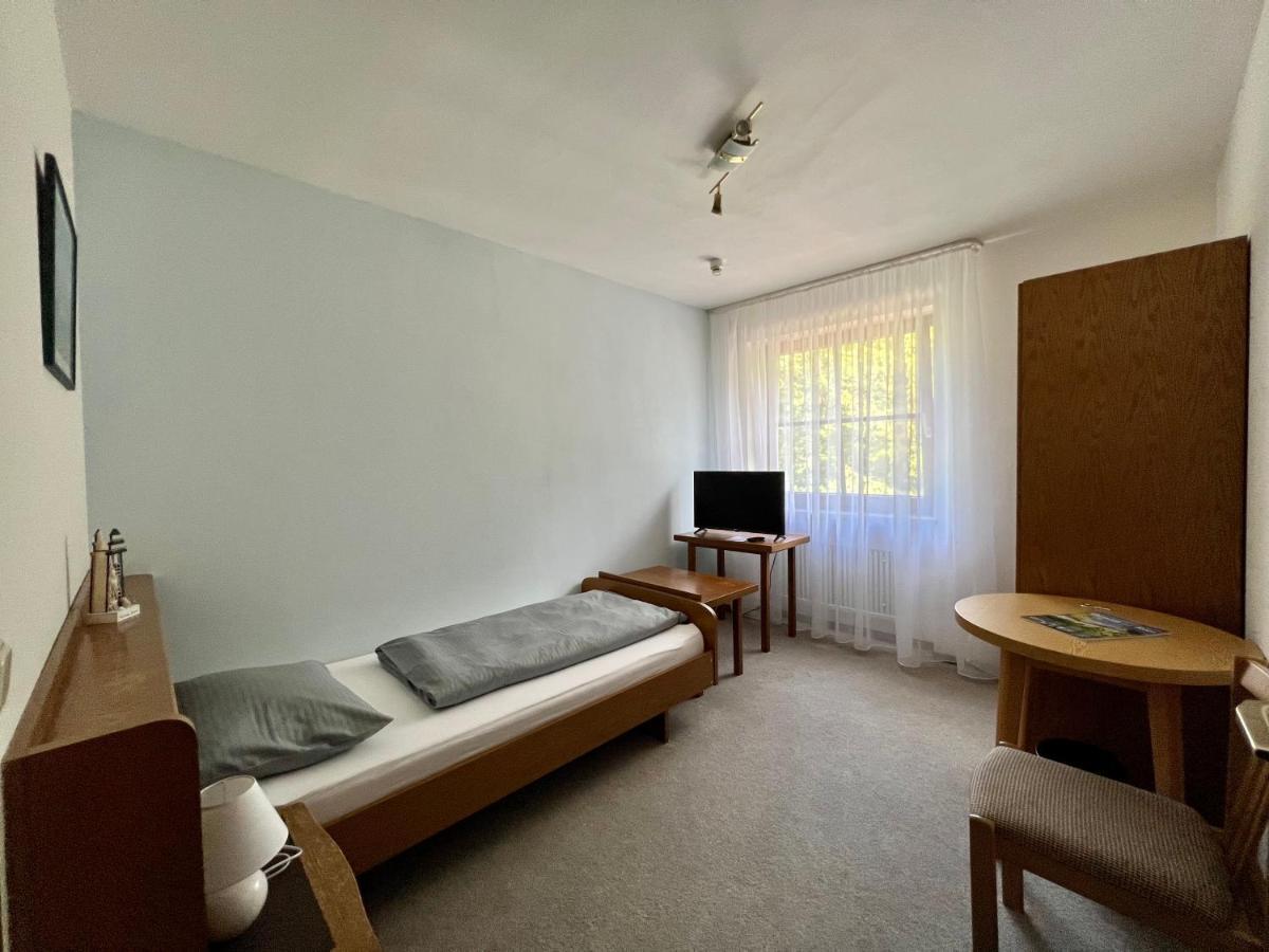 Donauwörth Hotel-Gasthof Deutschmeister מראה חיצוני תמונה