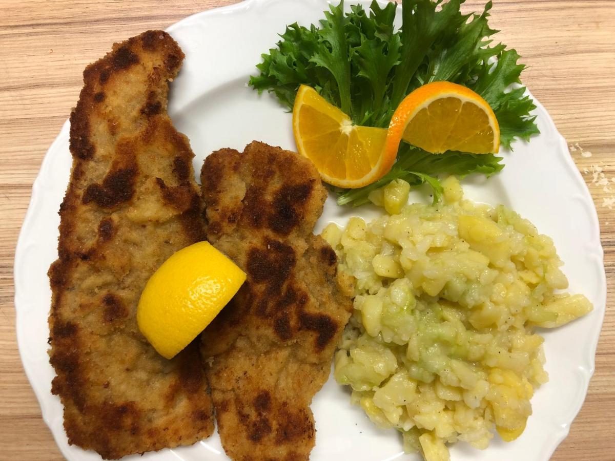 Donauwörth Hotel-Gasthof Deutschmeister מראה חיצוני תמונה